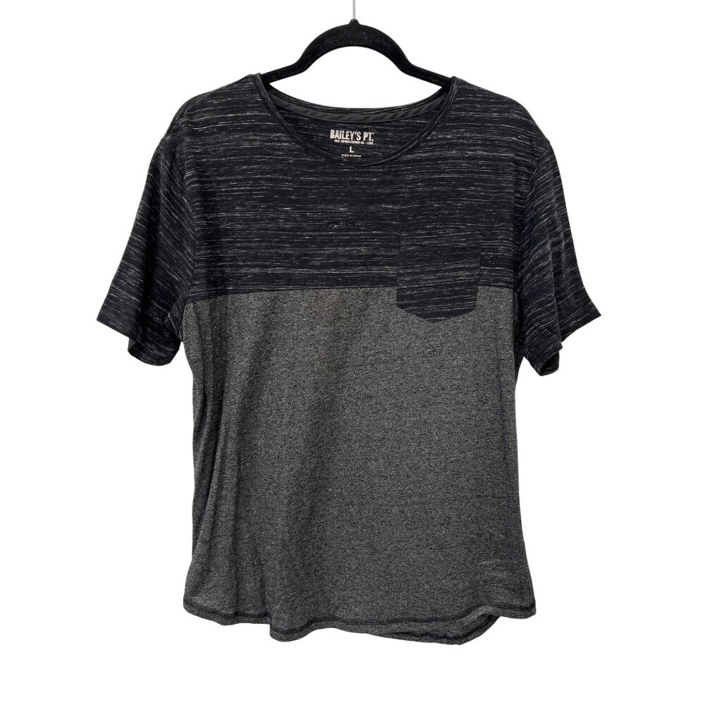 Baileys PT Short Sleeve Pocket T Shirt Size Large Crewneck Short Sleeve Two Tone